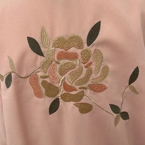 ✨Forever 21 Floral Embroidery Bomber Jacket - Picture 11 of 17